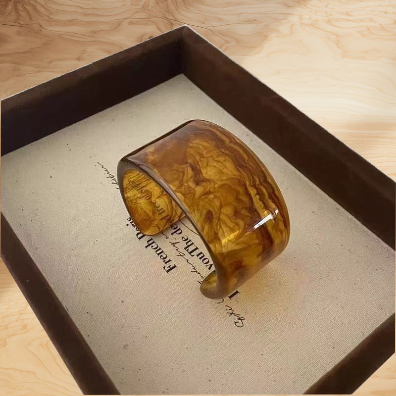 Avery Bangle