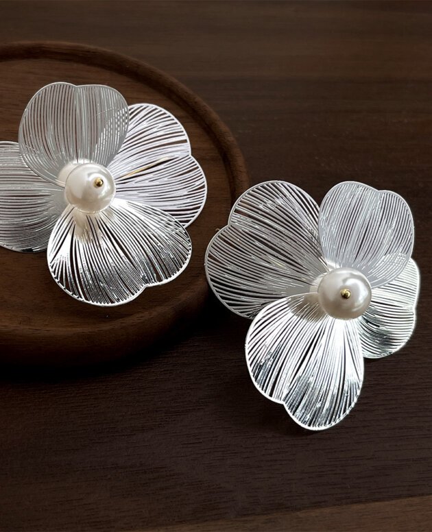 Flora Hair Pins