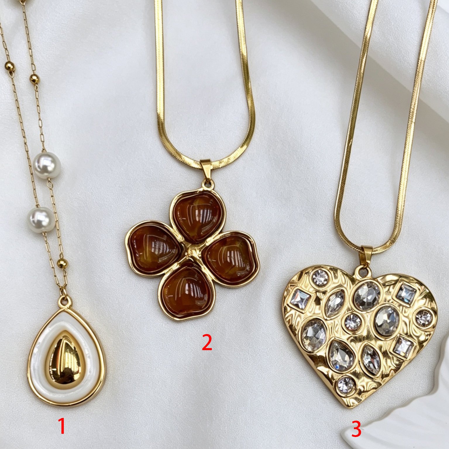 Everly Necklace