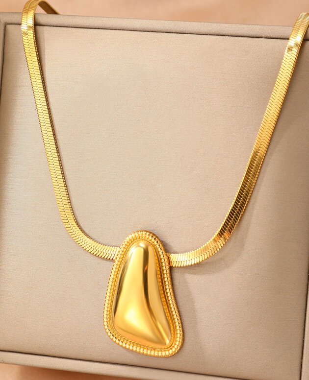 Camille Necklace