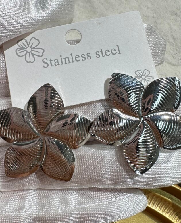 Aurelia Earrings