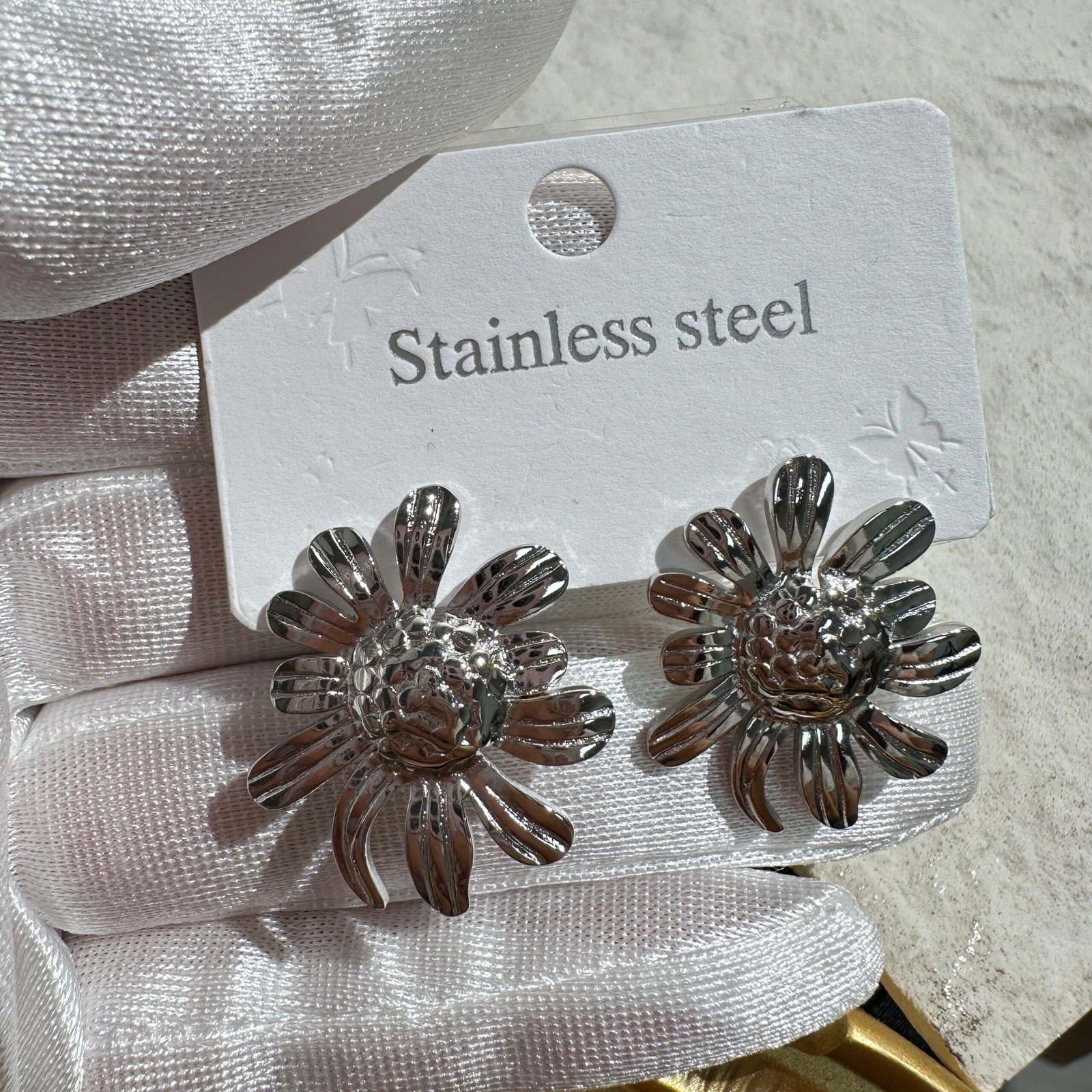 Isla Earrings