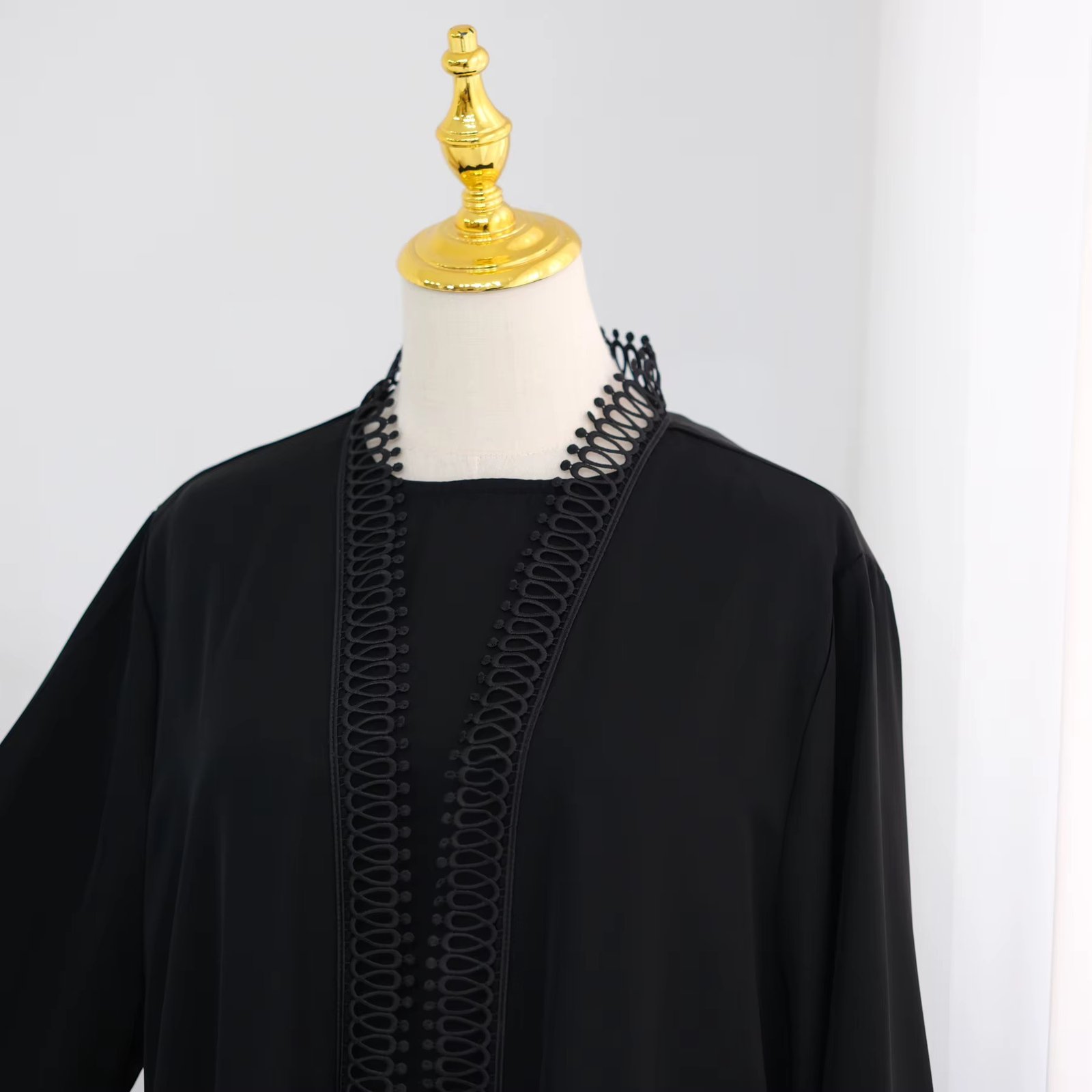 Farah - Image 4
