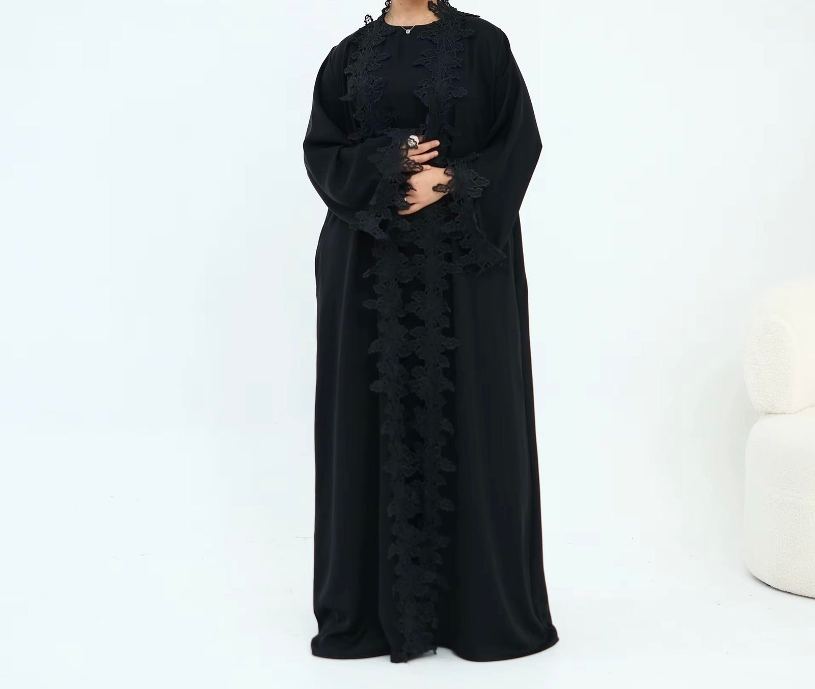 Sarah - Image 3